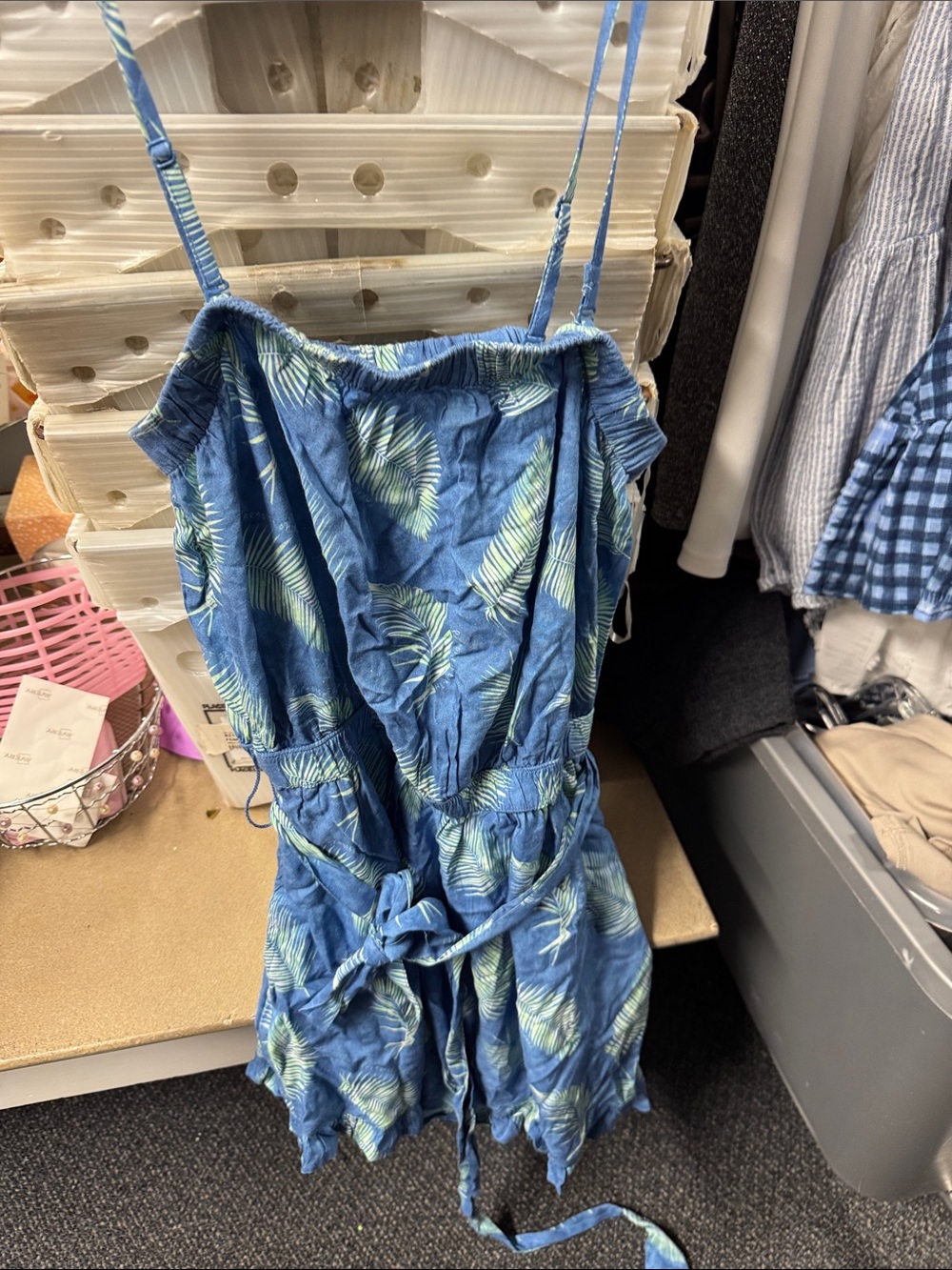 Outer banks by American eagle romper xs // 092682